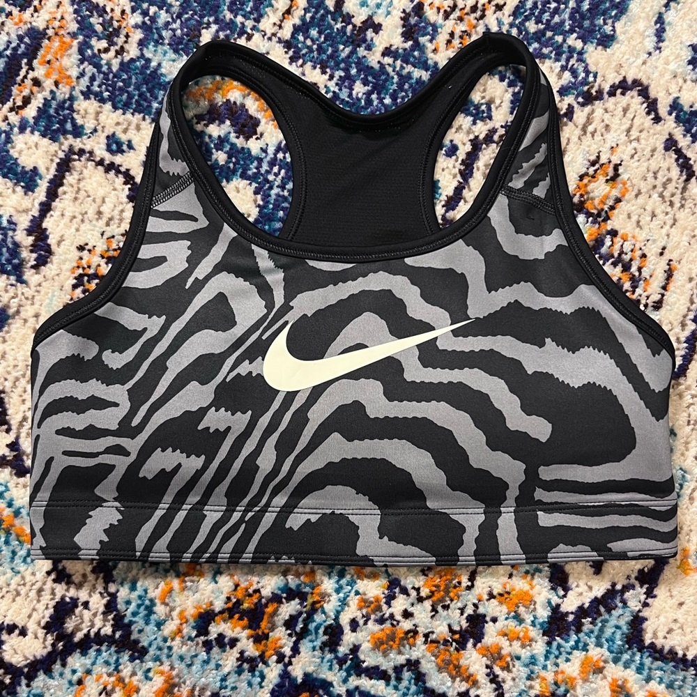 Girls size XL reversible bra, NWOT, black and white, animal print